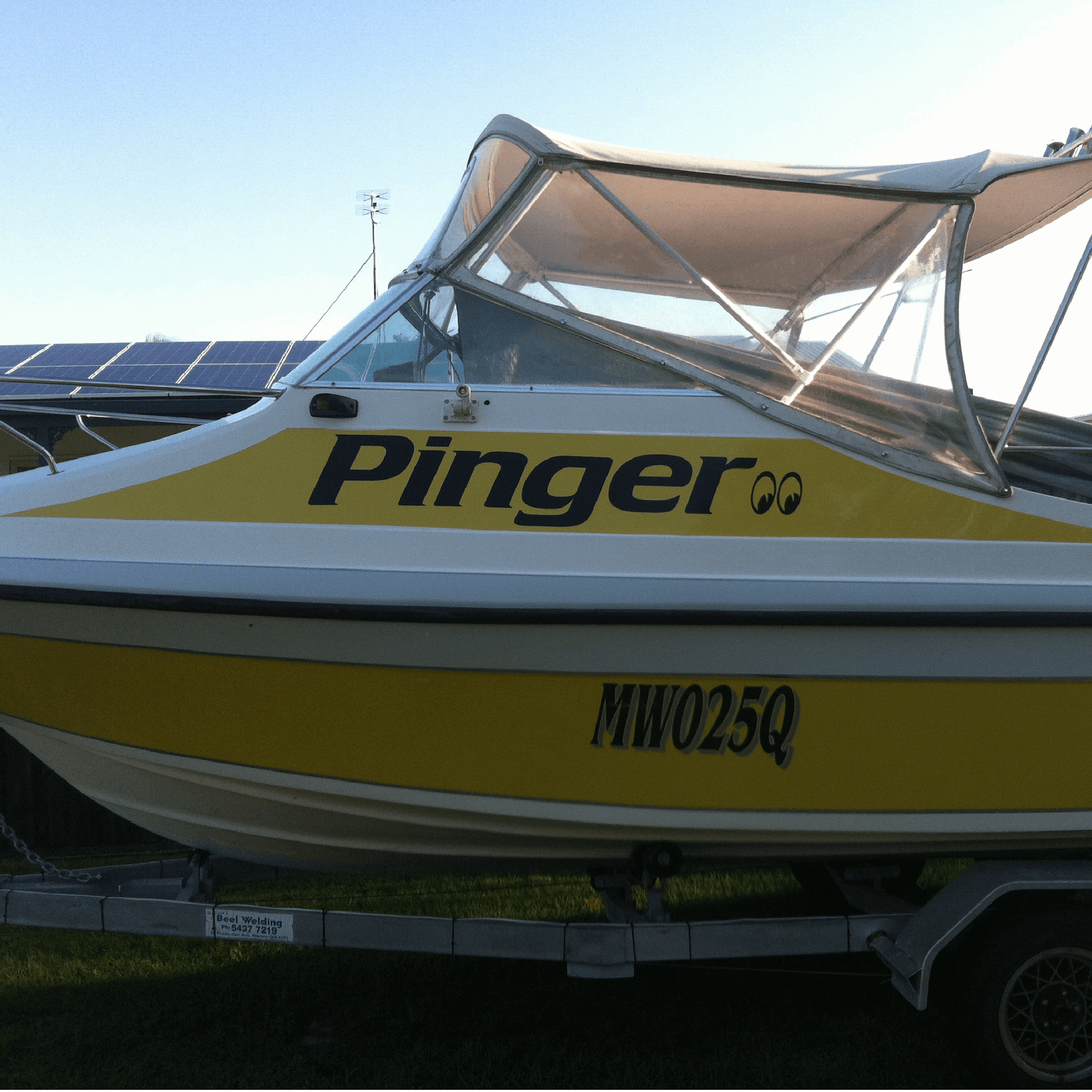 Boat name in black